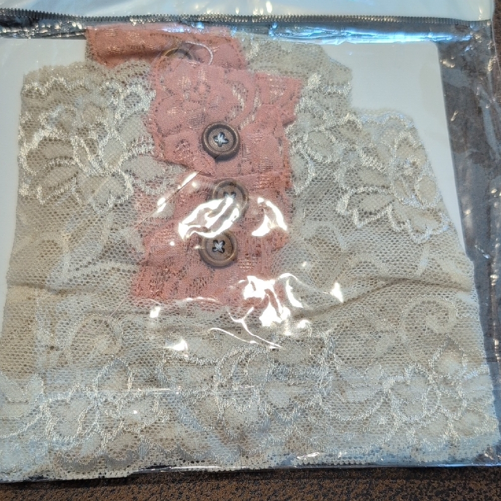 Lace Boot Toppers! - Picture 4 of 5